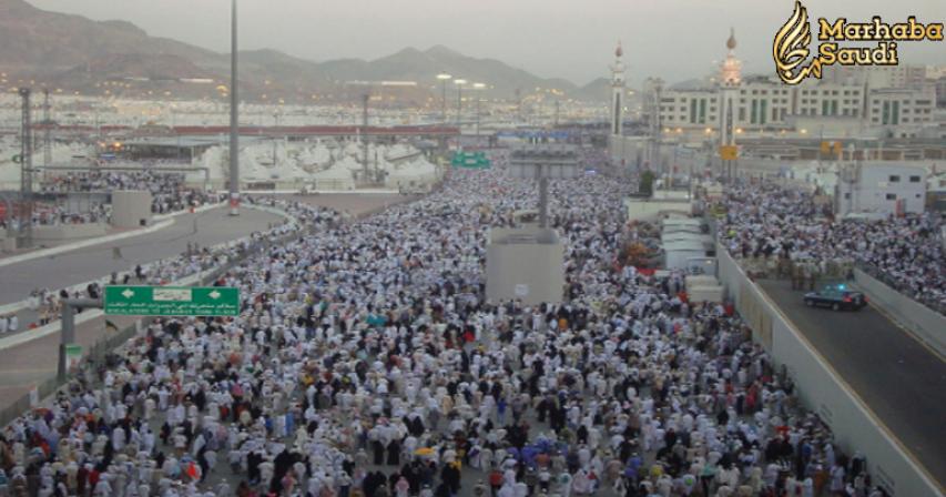 Millions of pilgrims walk to Mina to perform Jamarat, Eid Al-Adhar prayers