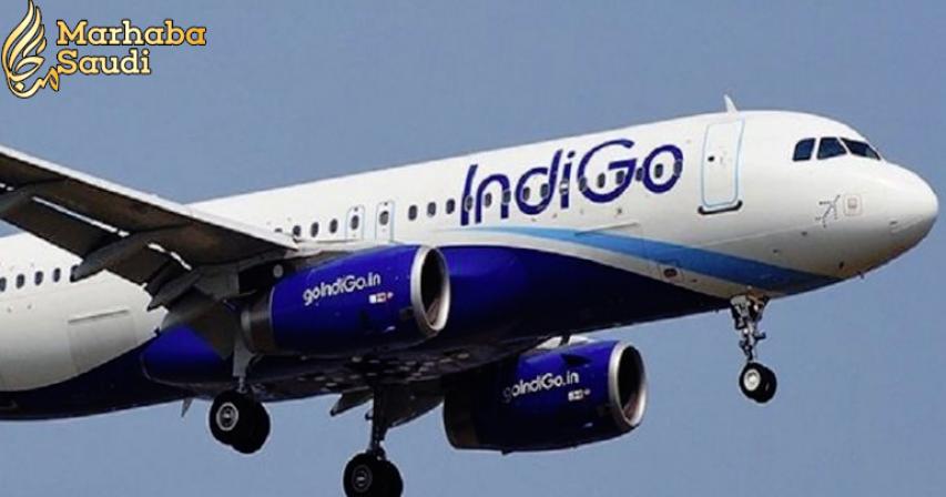 Man removed from Indian plane after trying to enter cockpit to charge phone