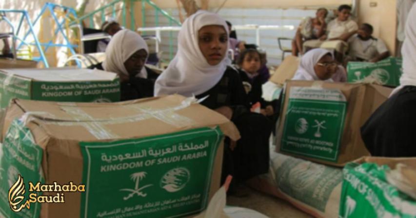 KSrelief distributes 1700 cartons of dates in Yemen