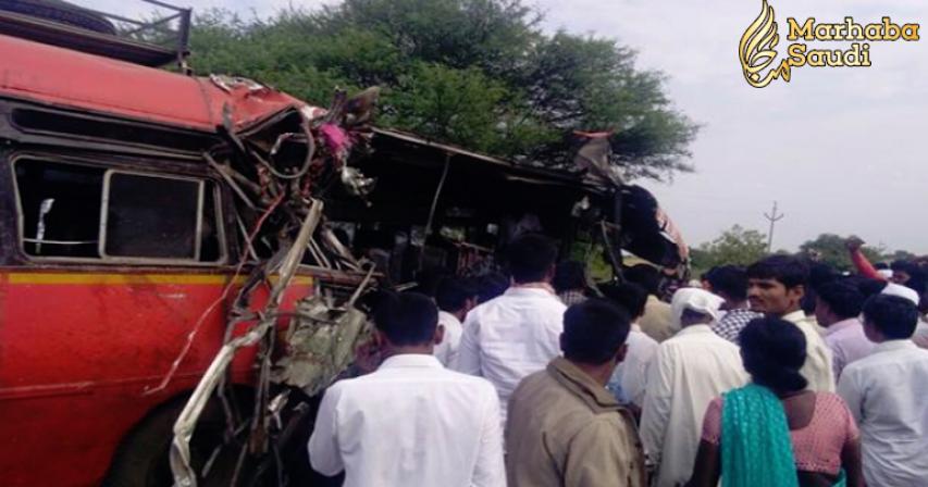 19 killed, many injured as buses collide in Pakistan