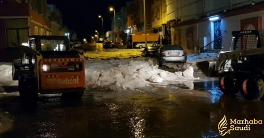 Video: Massive thunderstorm with hail 1-metre deep reported in part of Saudi Arabia