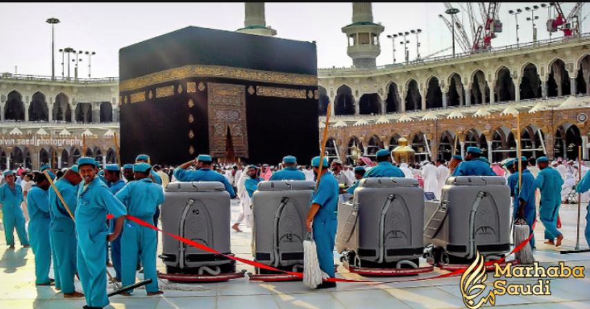 1st batch of 85 Saudis join Grand Mosque cleaning team