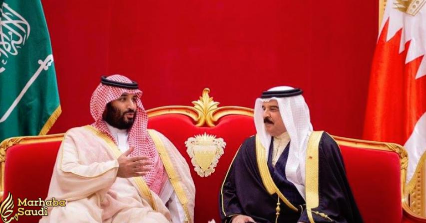 Crown Prince holds talks with King Hamad in Bahrain