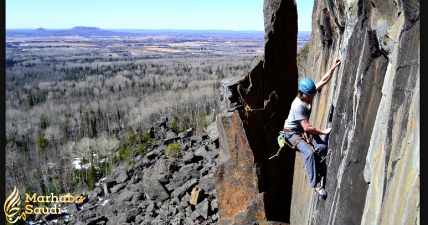 Saudi To Become Global Destination For Rock Climbing