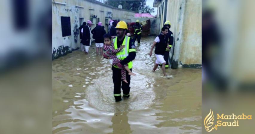 Floods kill four, trap many in Madinah