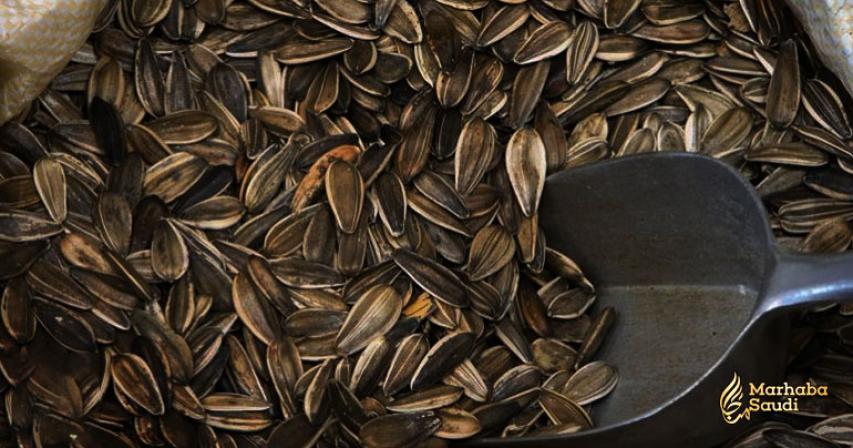 Sunflower Seeds Help Improve Heart Health, Fight Cancer, Reduce Anxiety, Heal Eyesight, and More
