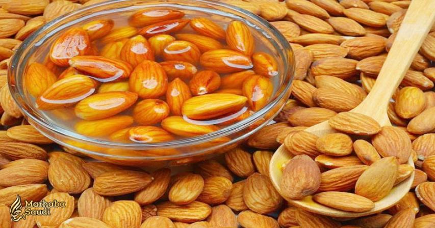 6 Proven Benefits Of Soaked Almonds
