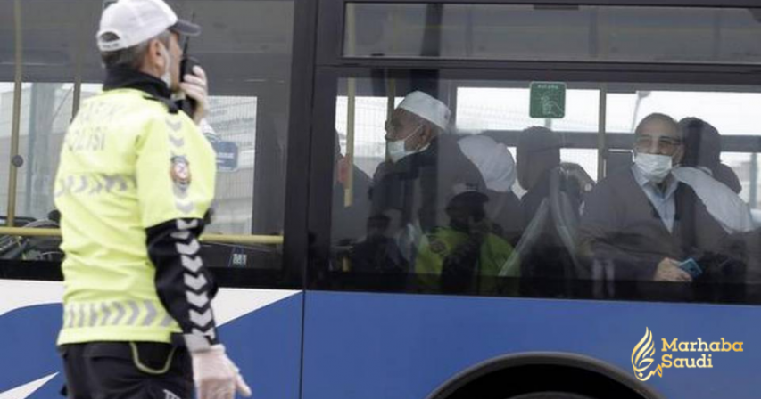 Coronavirus: Turkey quarantines thousands of pilgrims returning from Saudi Arabia