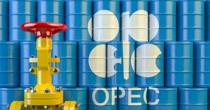 Saudi Arabia delays May crude prices until after OPEC+ meeting