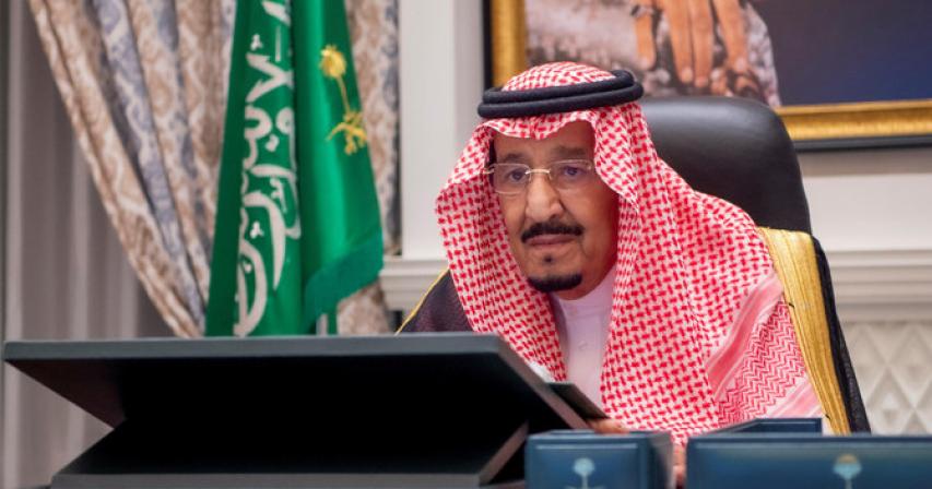 King Salman briefs Saudi cabinet on oil-market talks with Nigerian president