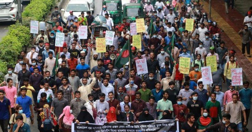 Bangladesh to execute rapists after protests