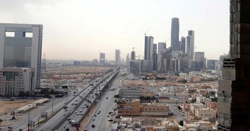 Over 571,000 expats quit Saudi job market in a year