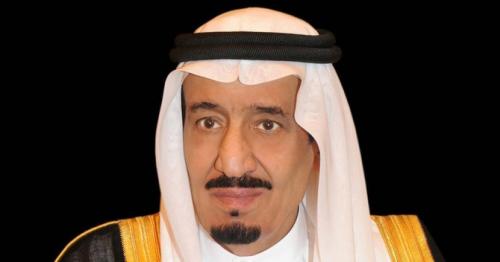 Saudi King Salman, Sultan of Oman discuss bilateral relations